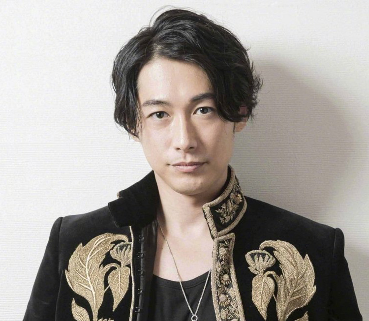 发烧检测呈阳 藤冈靛确诊冠病