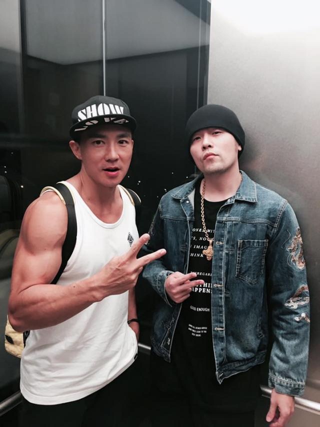 周董潮牌NFT狂卖登全球第3　刘畊宏被网嘲靠朋友赚钱