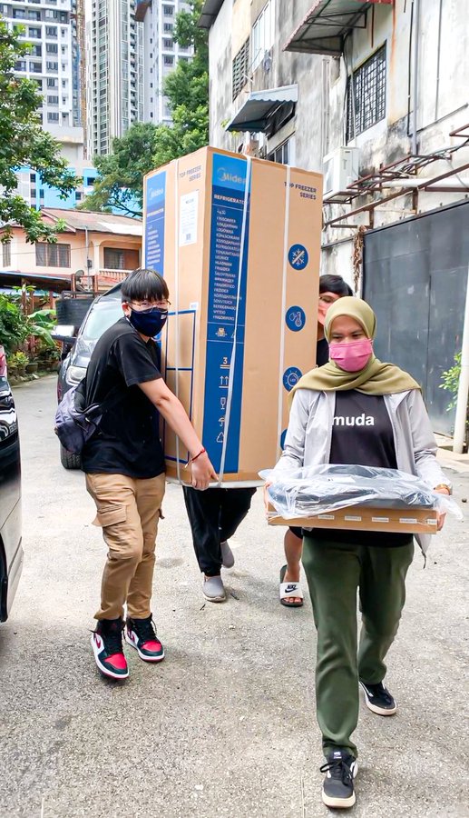 因肝病曾瘦得如骷髅头 女子:“陌生人让我再活一次”