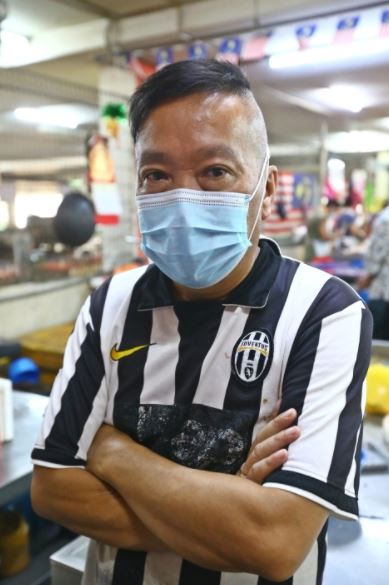 大都会 /封面/跟进大马一家顶价计划延长至2月4日造成小贩只能赚取微薄收入情况 / 12图  