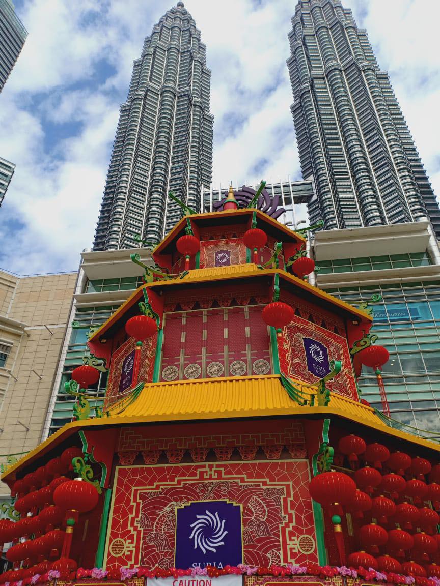 大都会 / KLCC宝塔换色