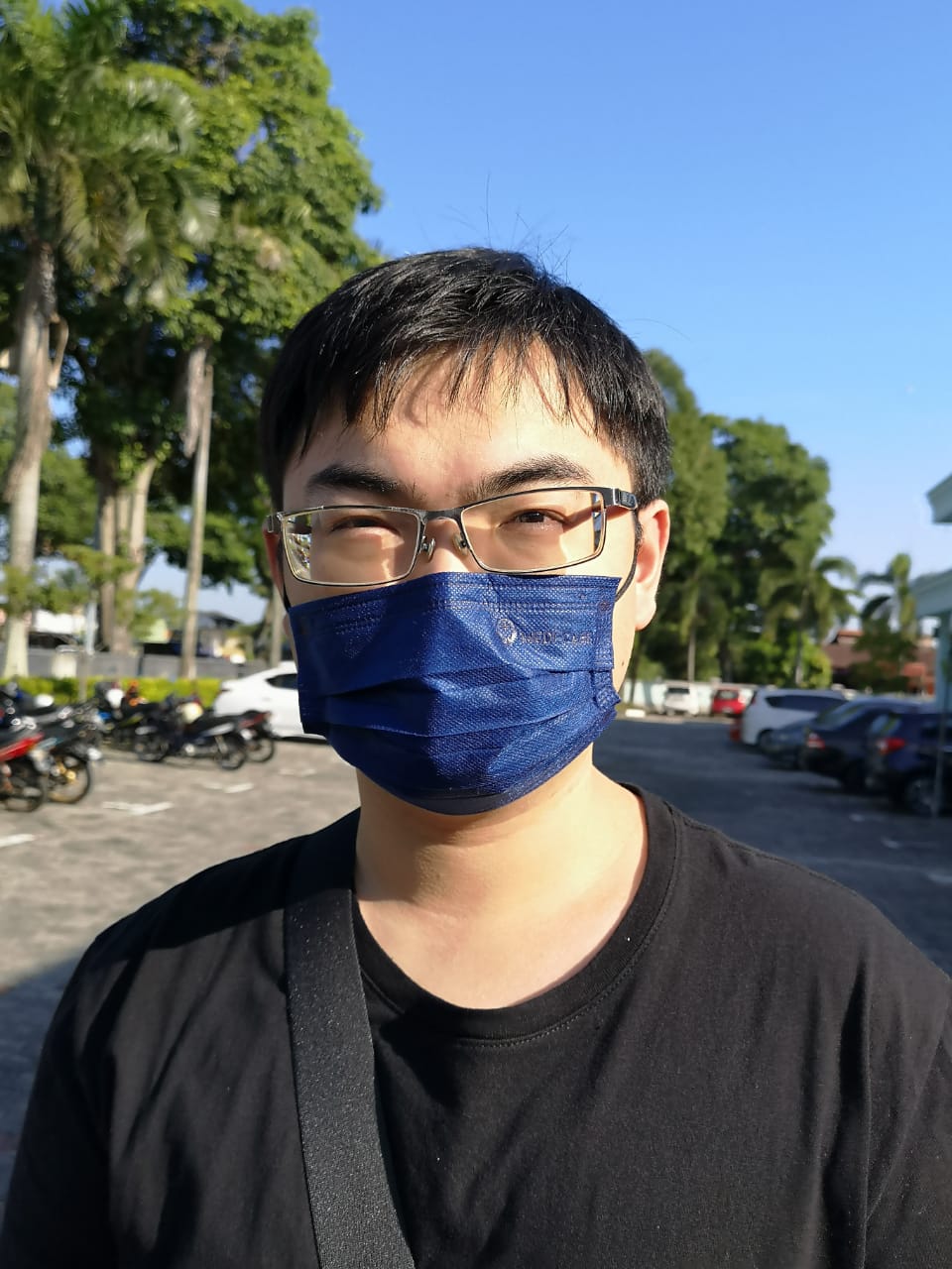 大都会/封面/巴生大型接种中心今日起运作，日均为2000人接种！