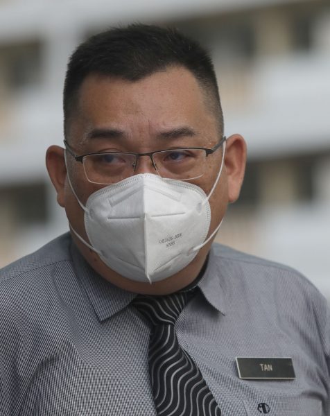 大都会封面/吉隆坡华小、巴生中学开课/13图+8图