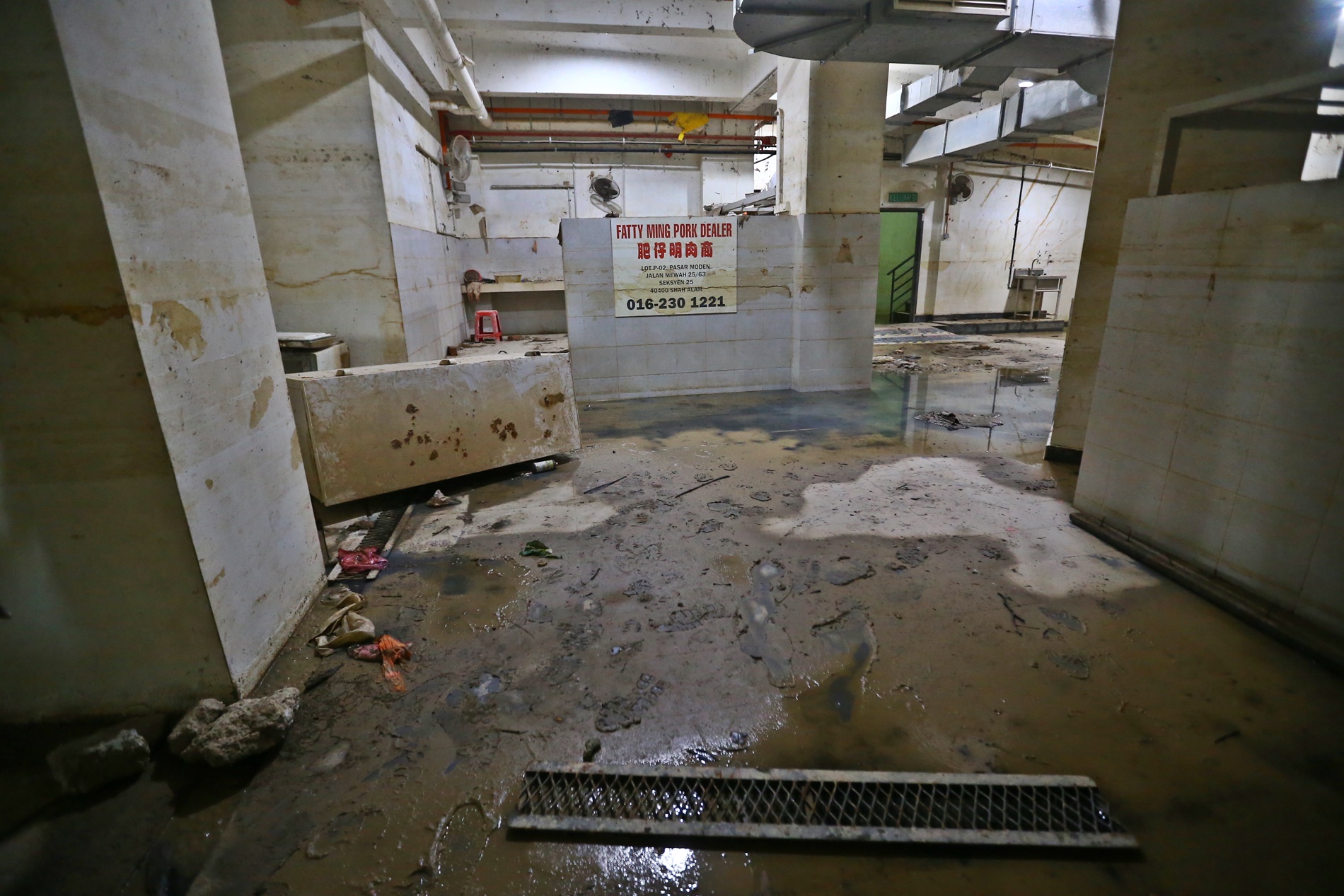 大都会/ME03头/走访沙亚南太子园巴刹重开