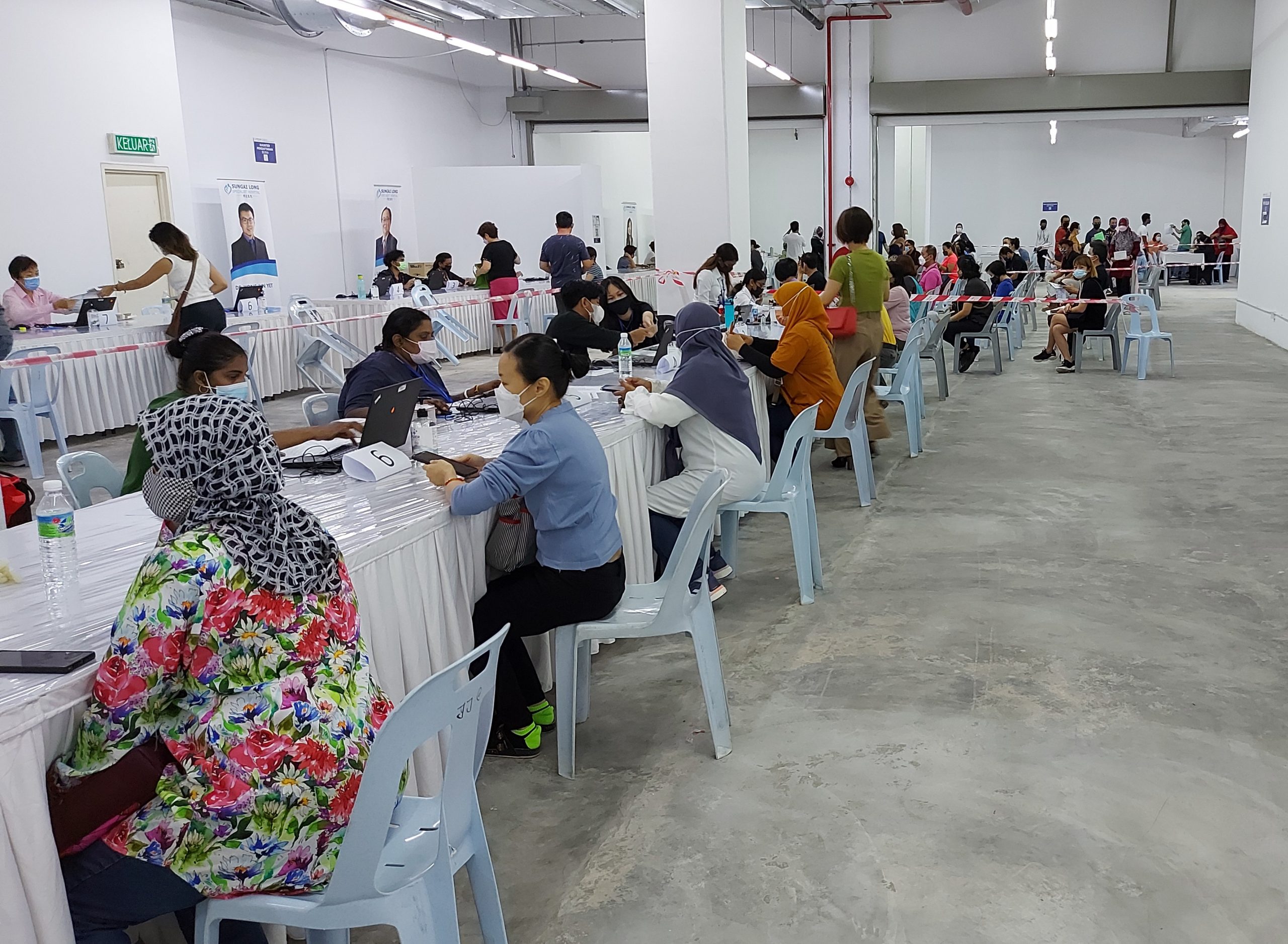 大都会/ME08头/蕉赖皇冠城第8区非法垃圾场遭人焚烧/4图