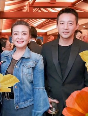 夸汪小菲制造2千万个工作机会　张兰被酸戏精7个霉字咒网民	