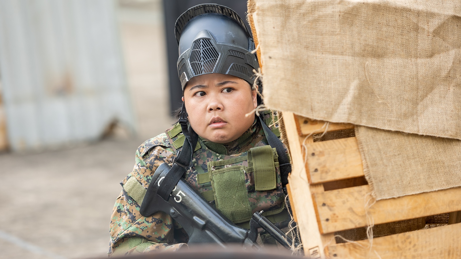 女兵贺岁片要攻马来市场　梁志强不怕硬碰李国煌