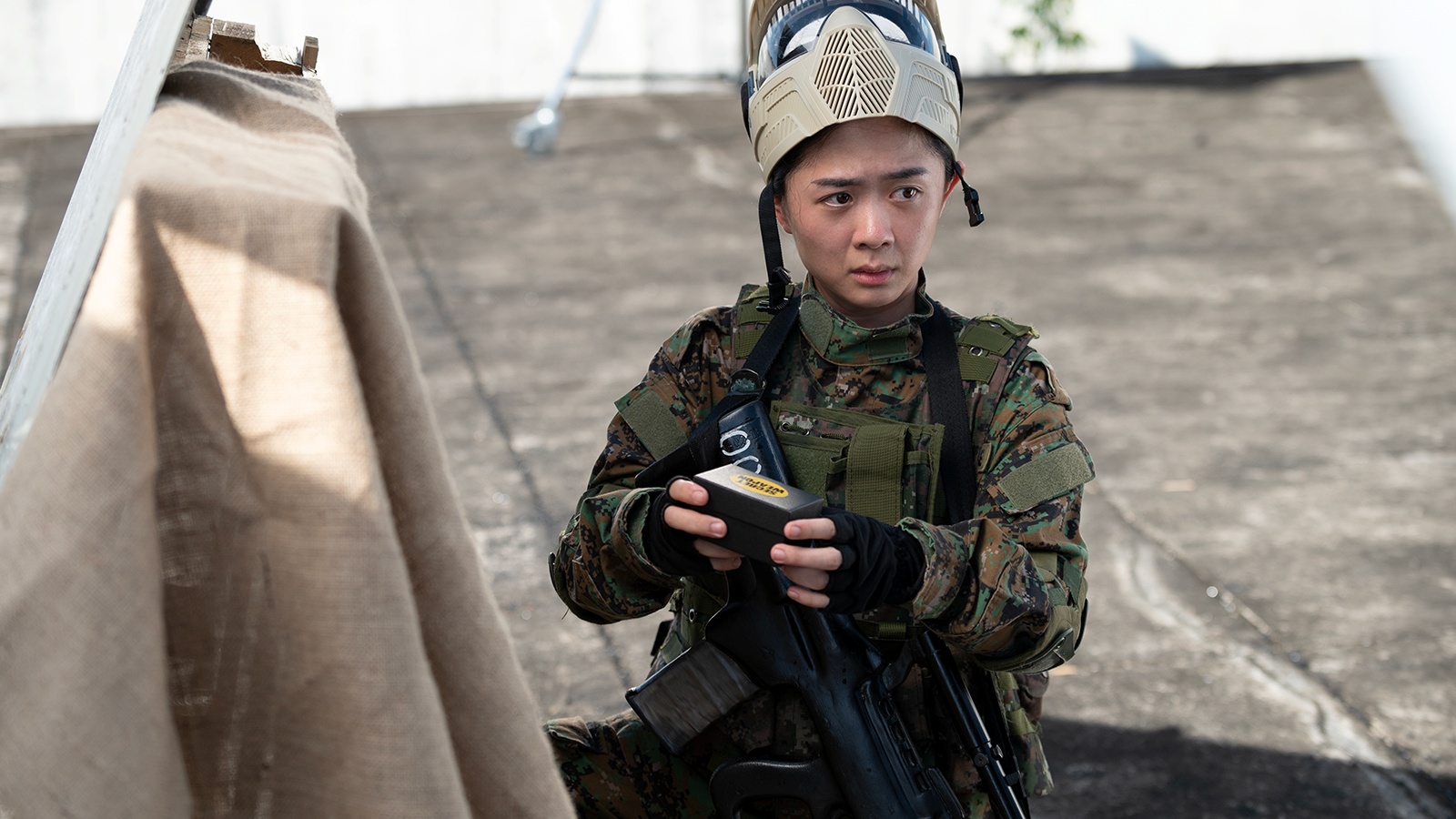 女兵贺岁片要攻马来市场　梁志强不怕硬碰李国煌