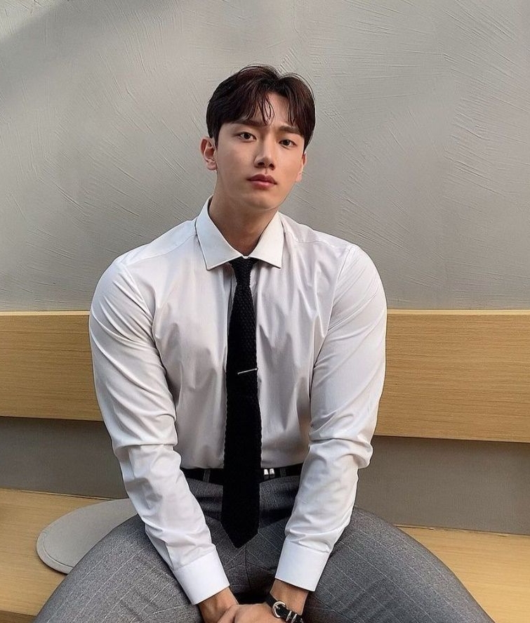 宋智雅认穿假货道歉 配对男火速取关