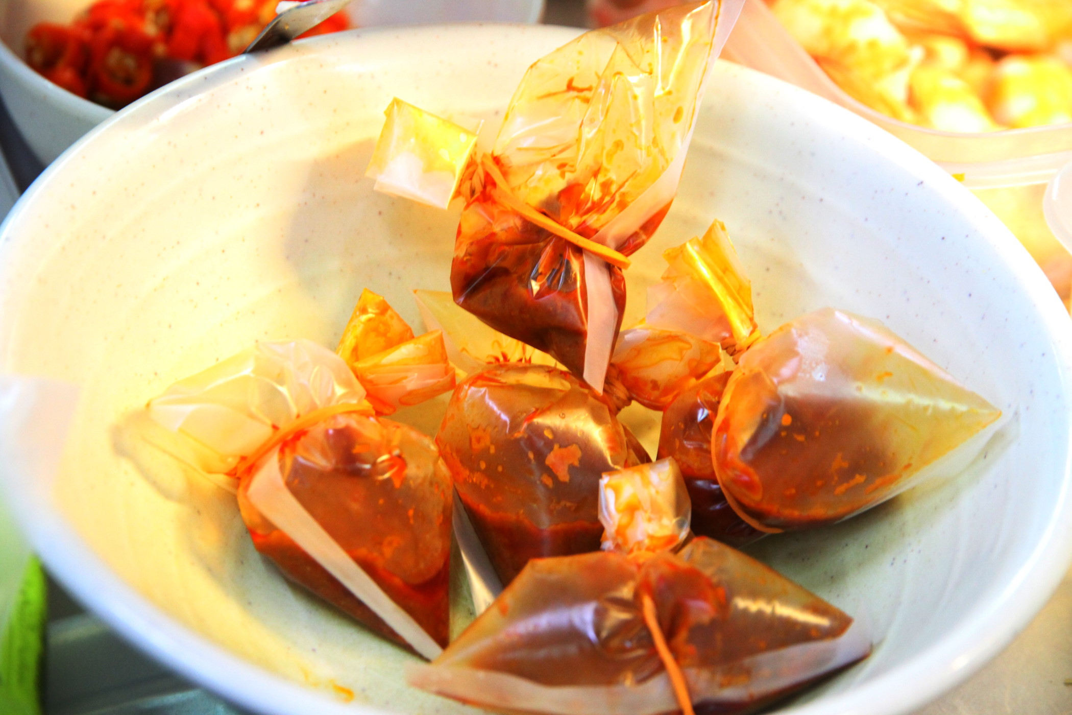 封面-大都会/跟进食物包装不能用订书针