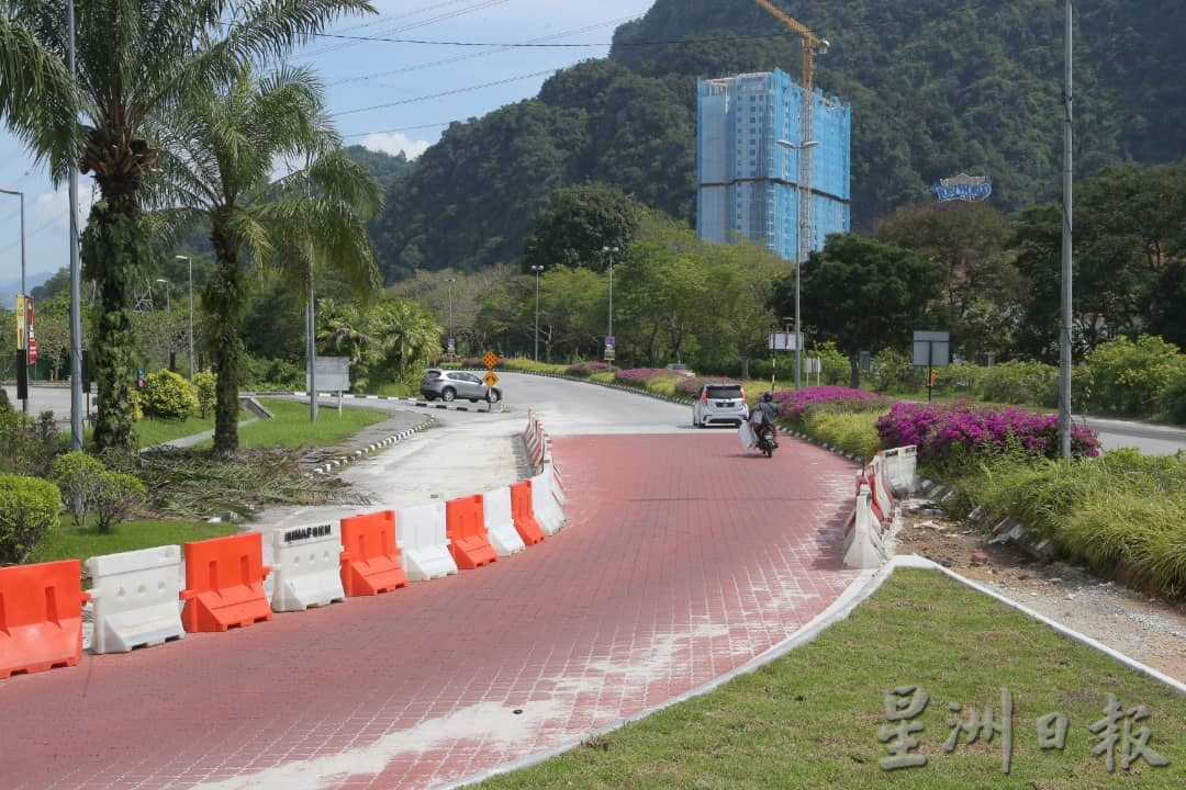 **封面文重传取代／提升打扪路段料9月竣工