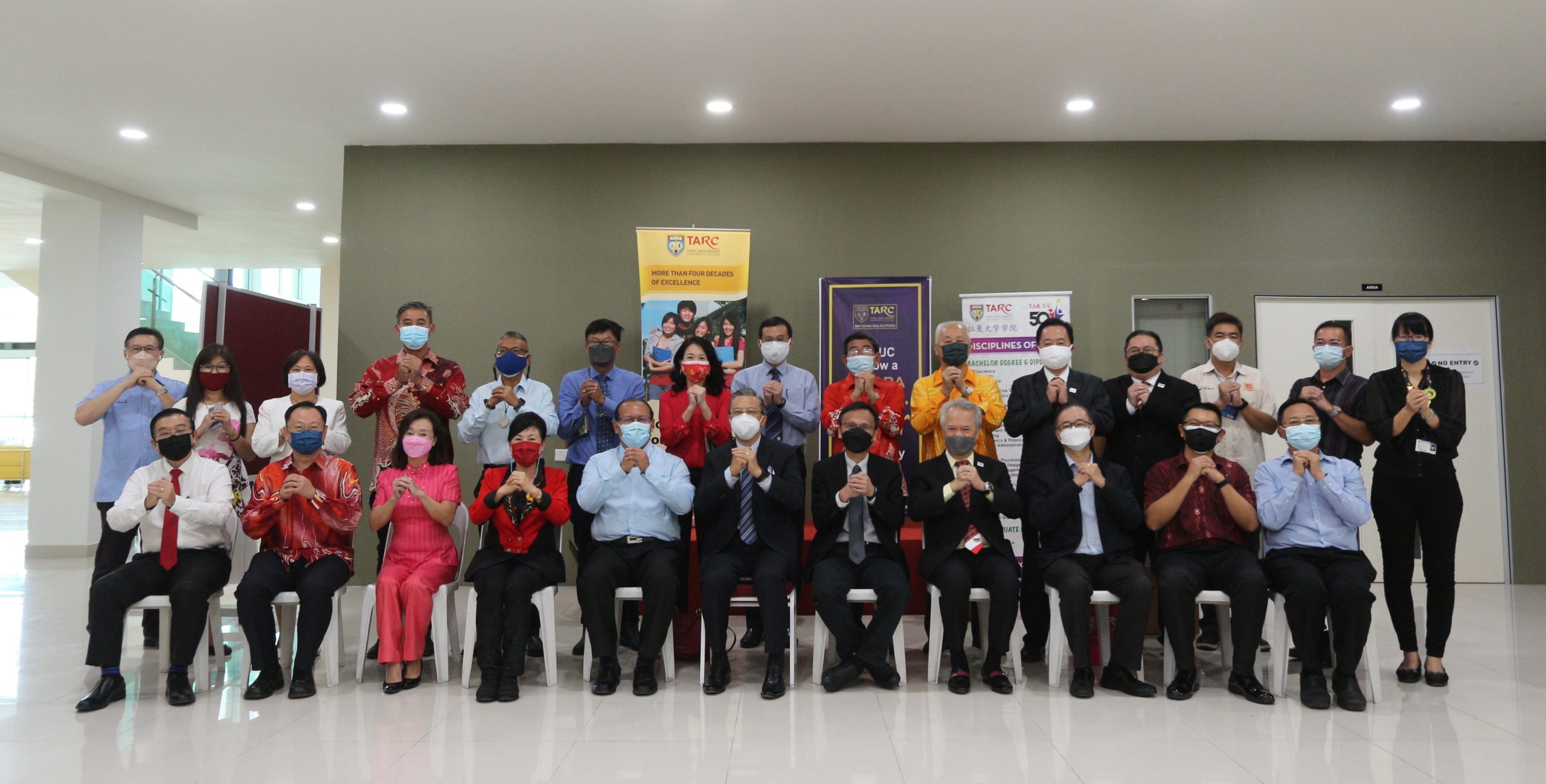 廖中莱:拉大沙分院根据社区需求开办课程