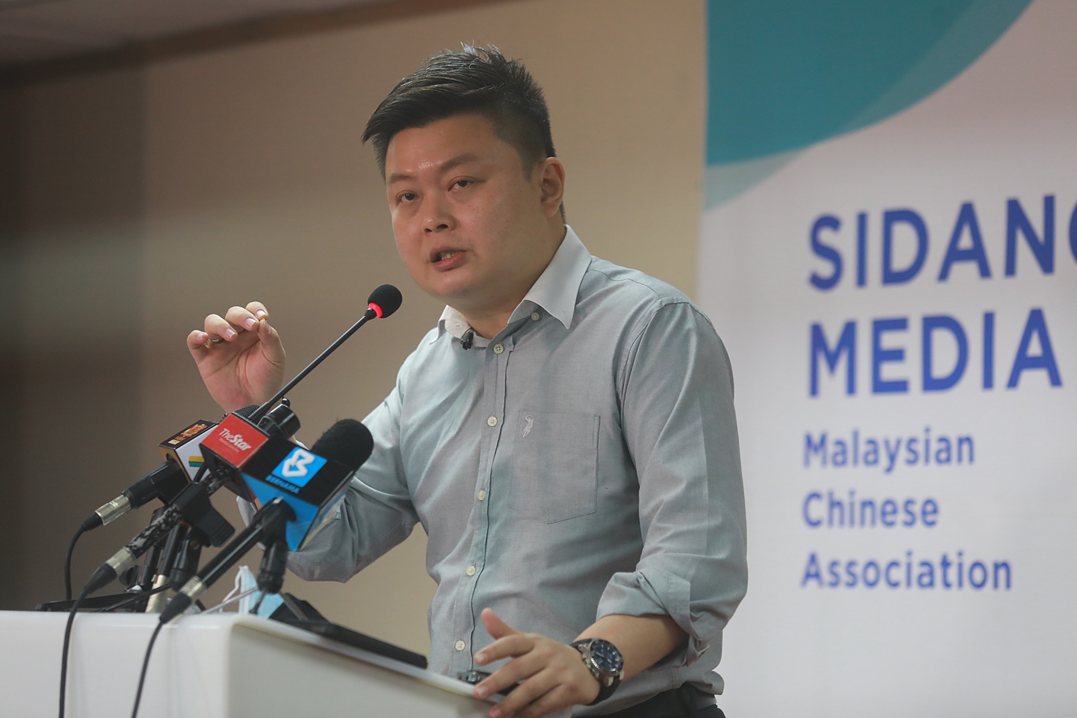 张佑铨：马华促请行动党作出交代，到底倪可敏见大臣说了甚么