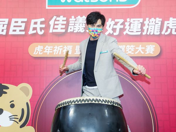  想演《华灯》男扮女装妈妈桑 谢佳见呛声吴慷仁：一定比他漂亮