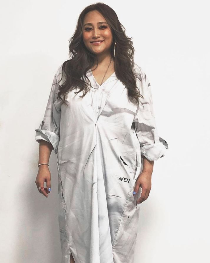 才在浴室重摔骨裂 家家生日又伤到眼睛