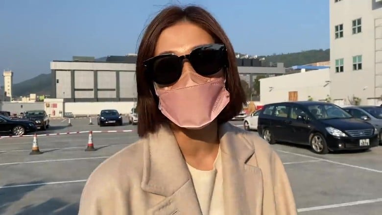 拍片曝早有准备视后感言 锺嘉欣赞老公是万中无一