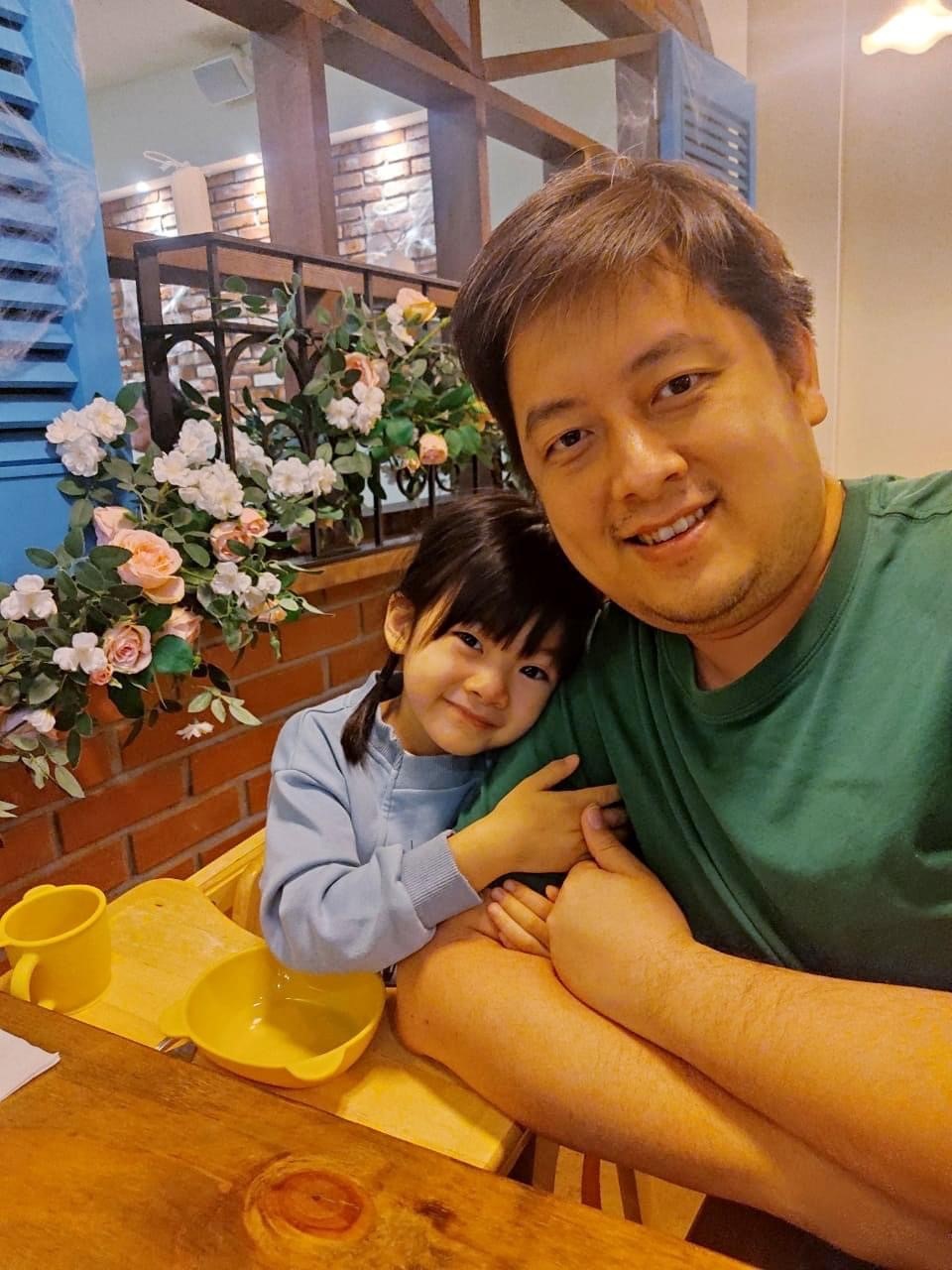 有故事的人-我不是韩国oppa,我是全职爸爸