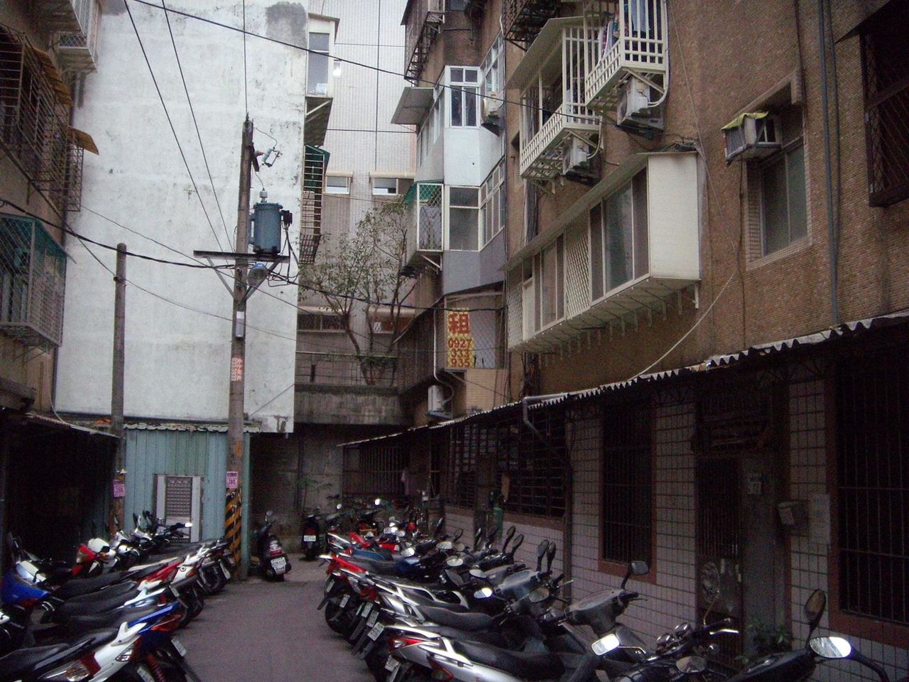 有故事的人（1月4日刊）：取之社会、用于社会的李银福