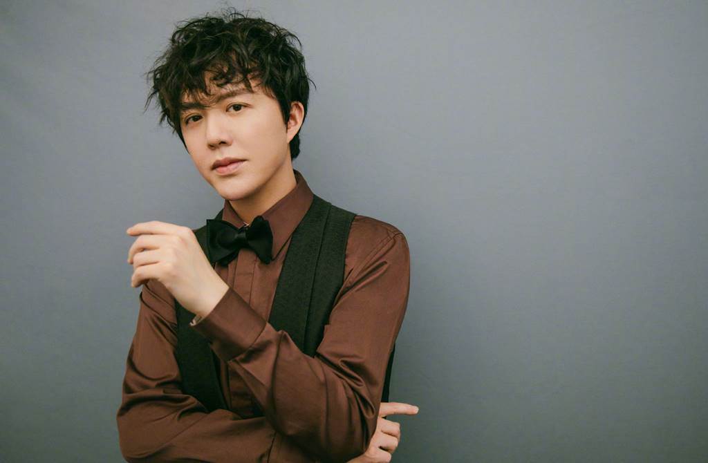 "李云迪嫖娼遭捕神隐3个月.传父亲被强制执行罚百万<br