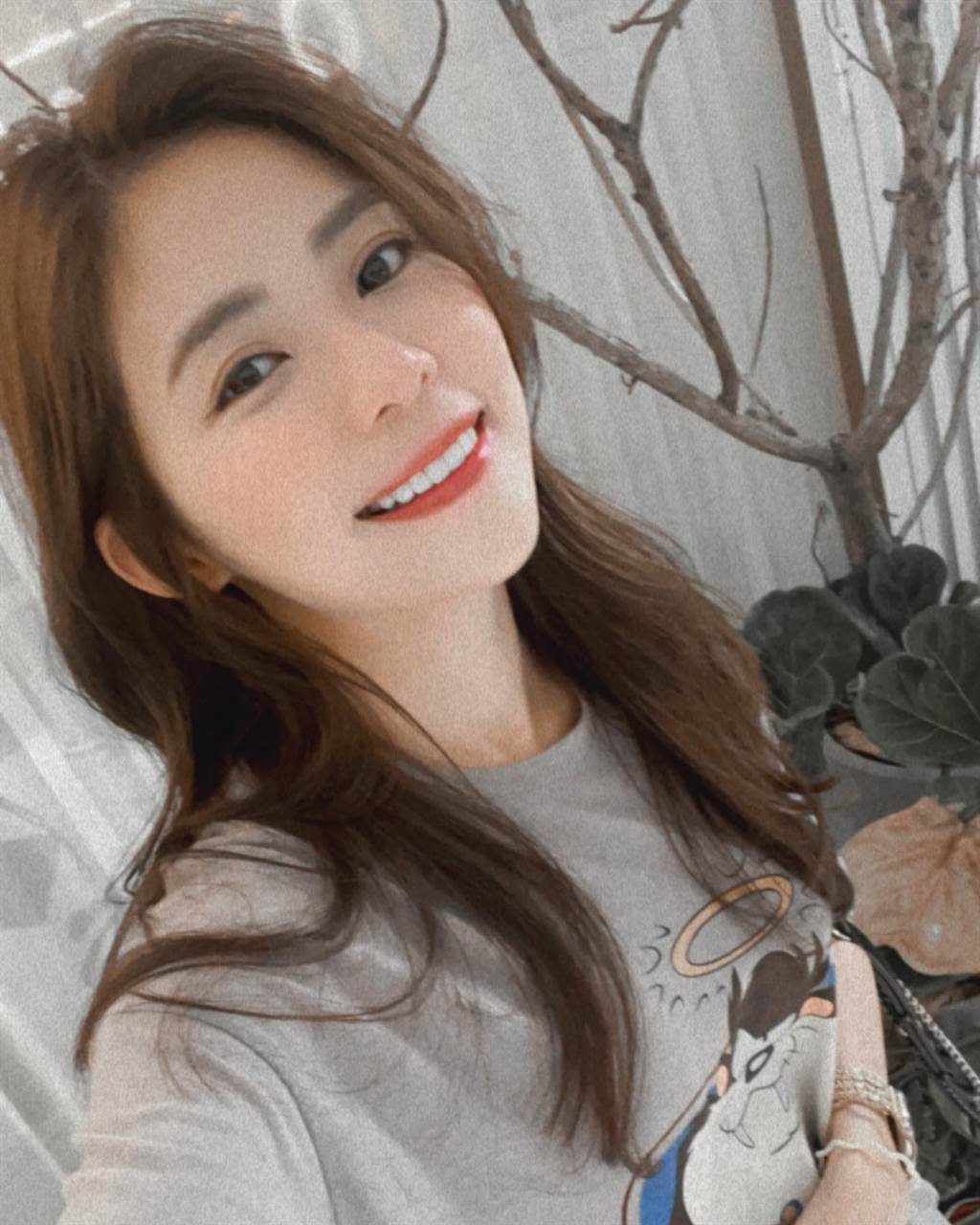 林萱瑜被瞎爆下海卖身  怒曝淫媒男客对话