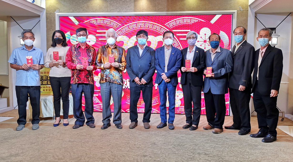 柔／新闻／龙引中华公会2021至2022年新届理事就职礼联欢晚宴