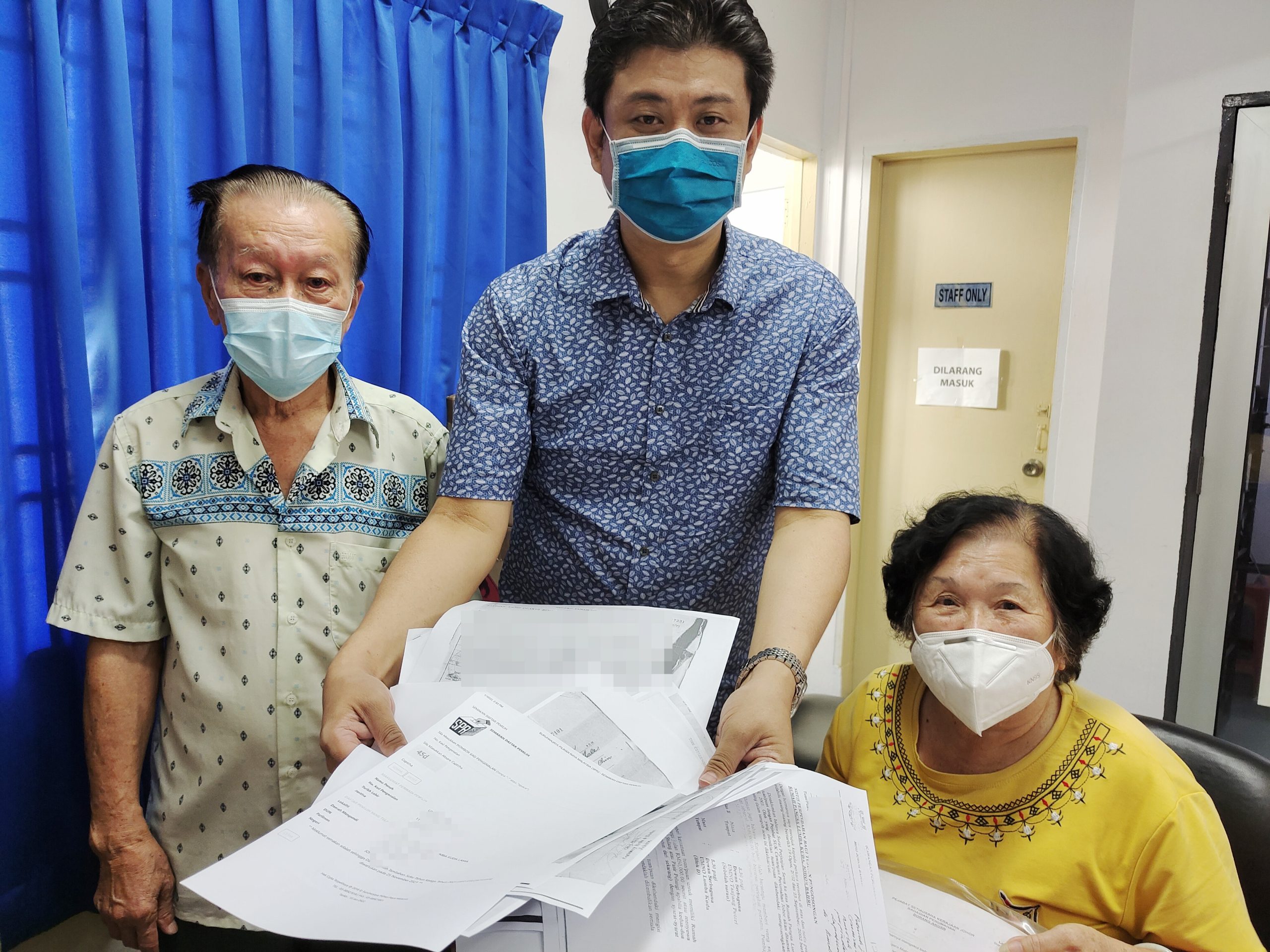 柔：文告：程序繁琐免为难人民组屋长者  曾笳恩允助申请