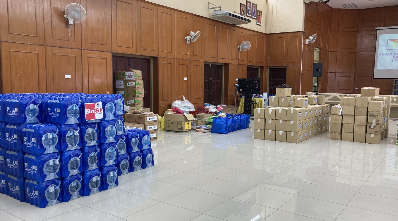 柔:昔加末灾区227间住家和建筑物 获1700名志工协助清洗