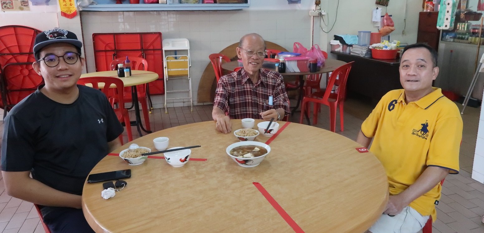 柔:这些人那些事:“芋饭肉羹”昔市飘香70年