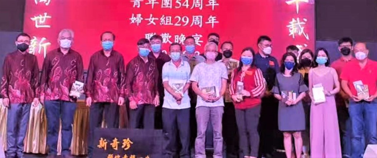 柔:颜保强:政府应制定条例,严惩发表极端言论者