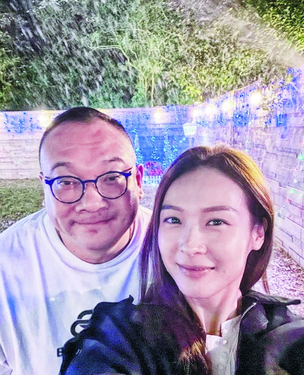 爆无线禁与李佳芯合照 陈恩德感受辱扬言抽起逾500万广告 ↑