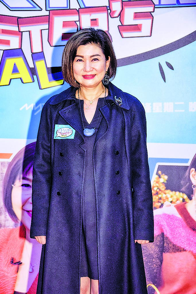 爆无线禁与李佳芯合照 陈恩德感受辱扬言抽起逾500万广告 ↑