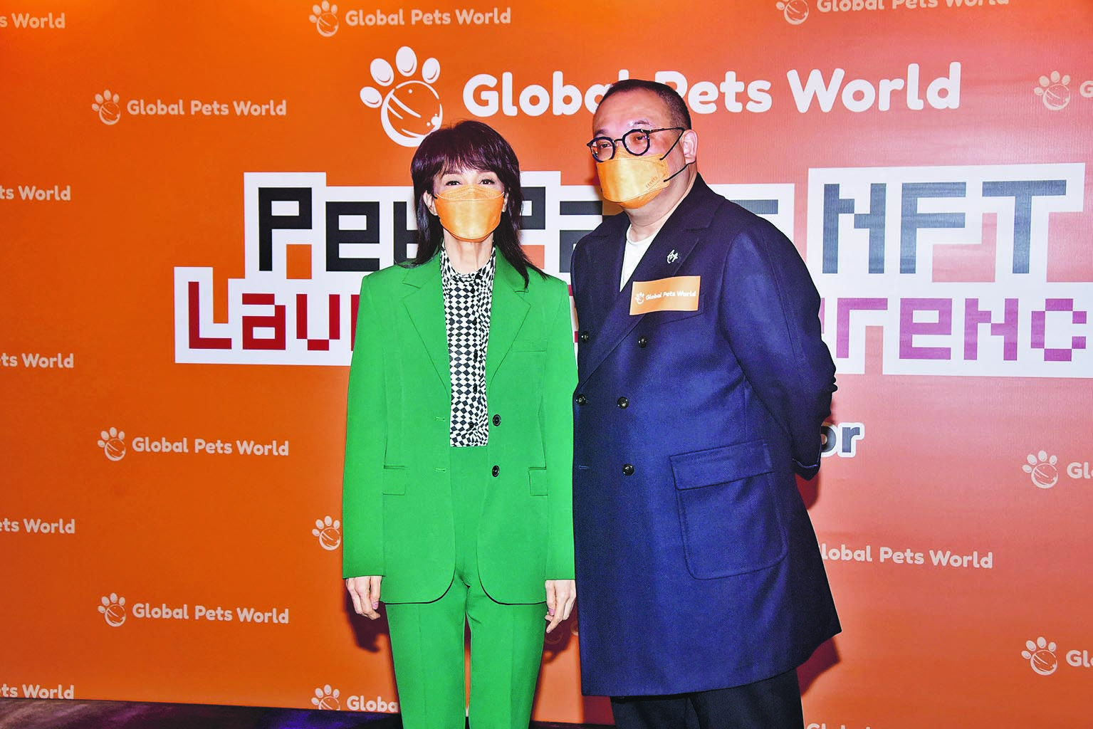 爆无线禁与李佳芯合照 陈恩德感受辱扬言抽起逾500万广告 ↑