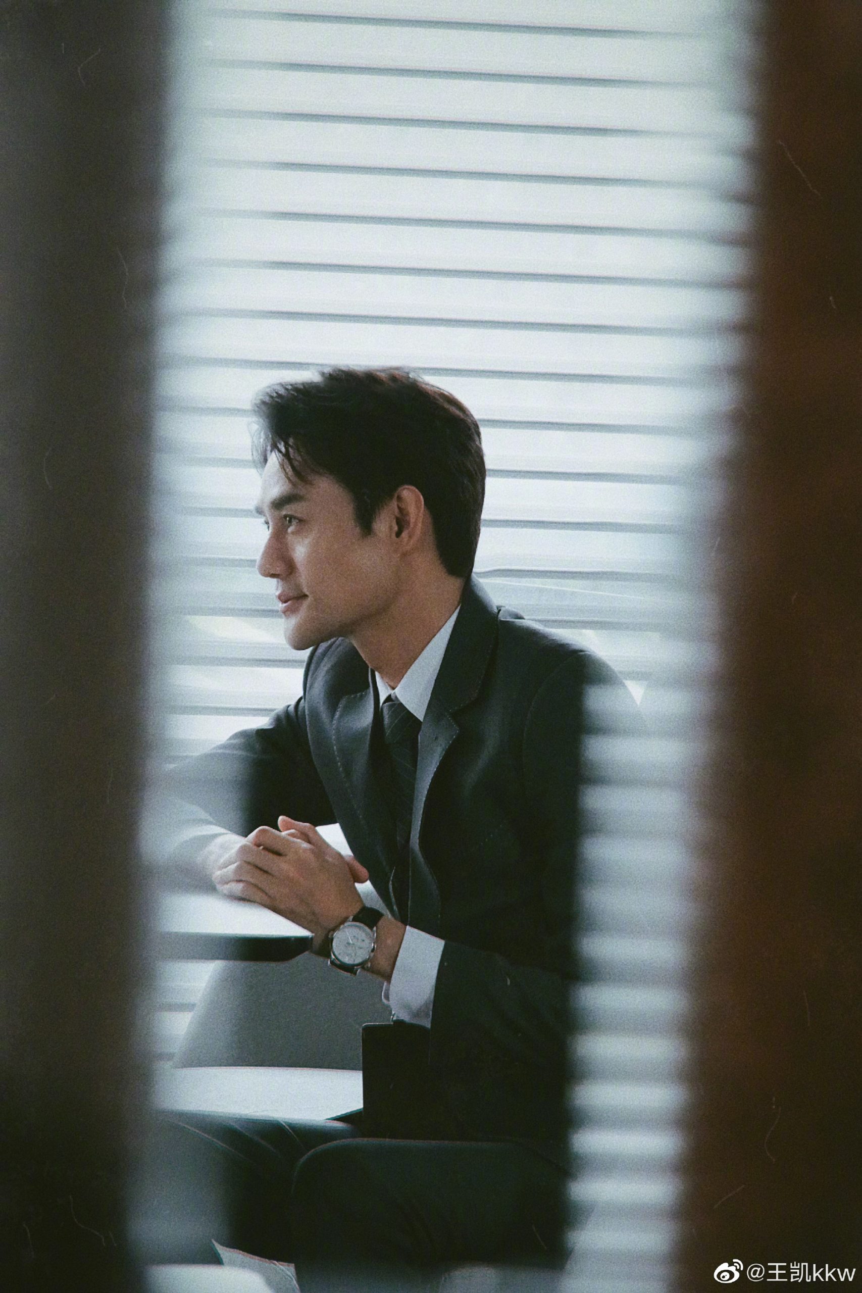 王凯首度自曝肺部有阴影 “红不红已不再重要！”