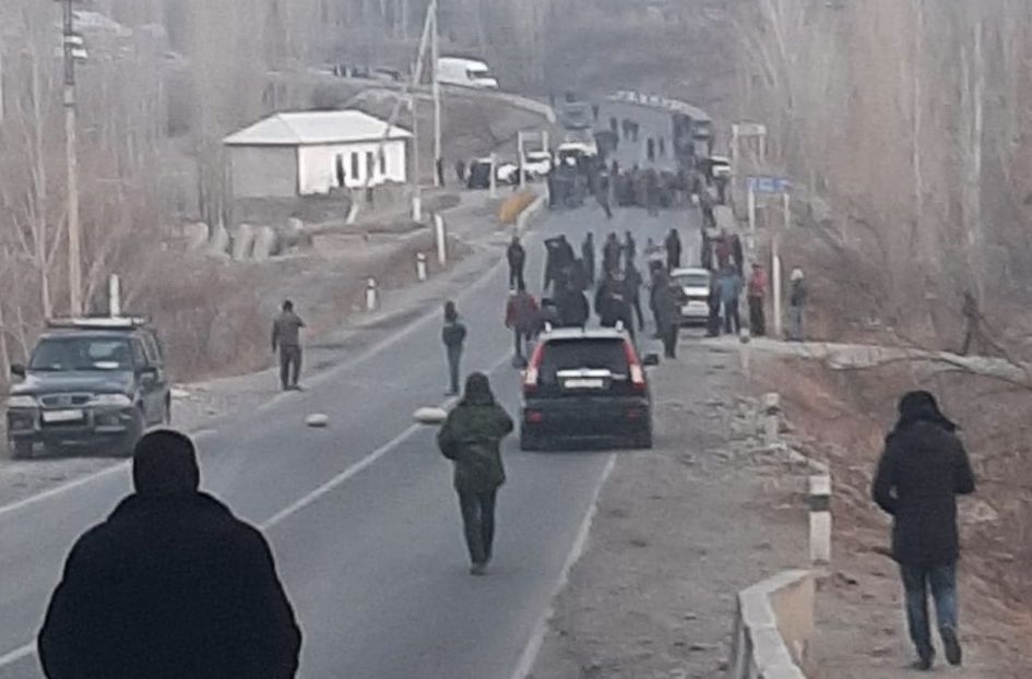 看世界 更新内文/吉尔吉斯、塔吉克交火后达停火