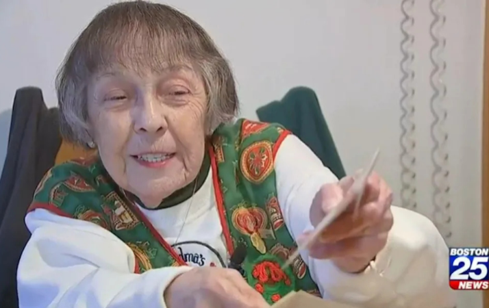 美国大兵二战时寄给妈妈的信 76年后终于送到家