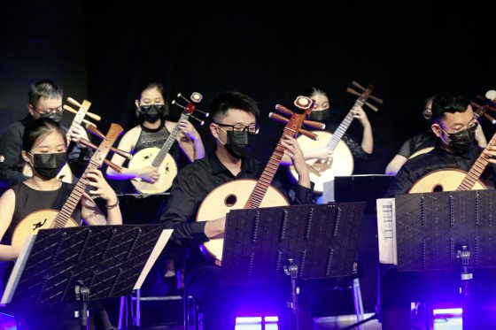 聆听悦耳之音走进传统乐器阮