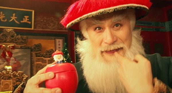 藏女儿20年？ 徐锦江晒“全家福”网暴动