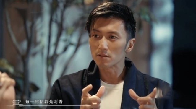 谢霆锋赞母亲命硬勇敢 曝狄波拉幼年遭弃养拒绝寻亲