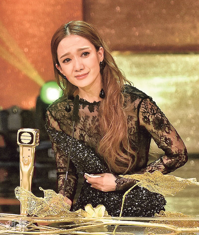 铁拳英雄｜王君馨离巢即被消失　连名字都不配拥有