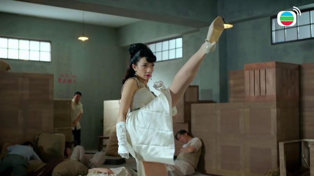 铁拳英雄｜穿高踭鞋拍打戏 王君馨脚趾变形