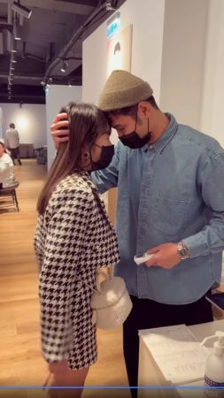 阮经天用肉身量体温 老板娘羞喊“老公在看!”