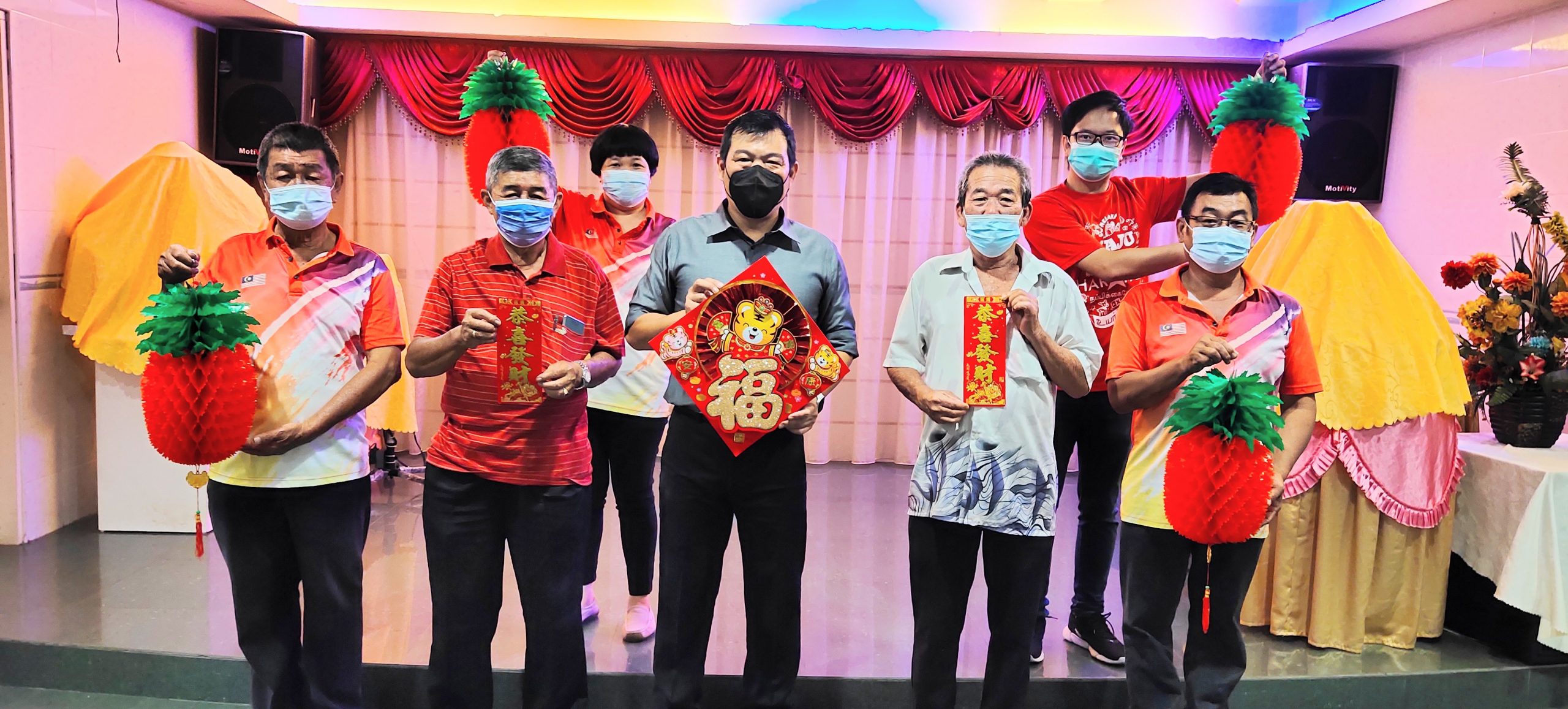 霹/和丰火箭办全民新春装饰比赛