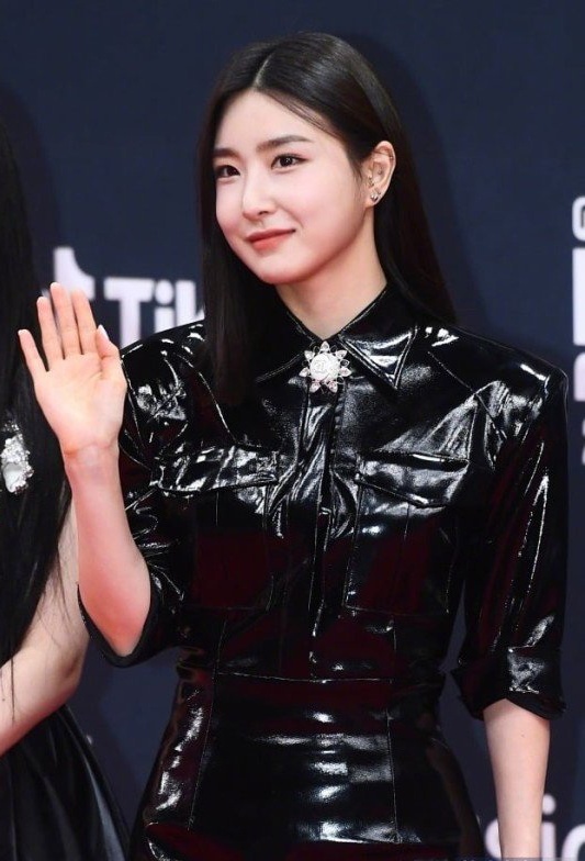 韩星确诊+5 Brave Girls、权恩妃、怀孕女星也中镖