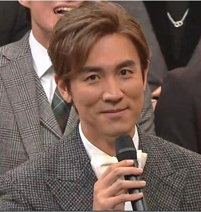 颁颁奖礼神秘女声现真身 麦美恩认笑谭俊彦靠“爸爸”	