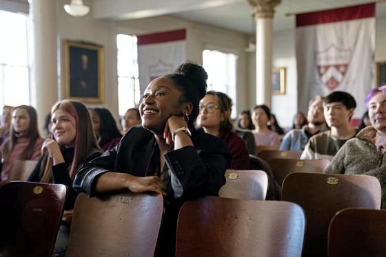 鱼儿水中游／《The Chair》一个女性的事业失败史