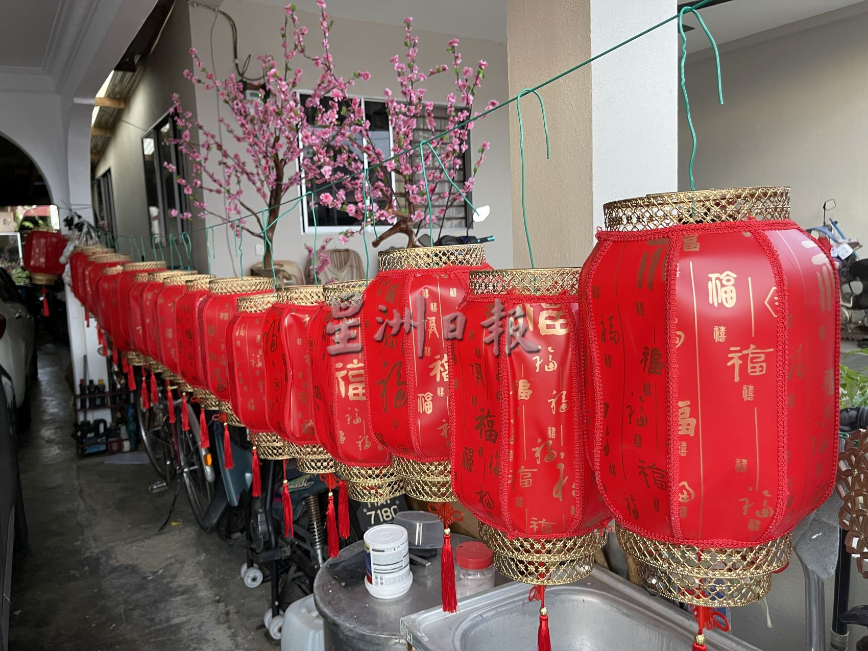 (古城封面主文)马接峇鲁梅花街布置中·打造回家过年期盼