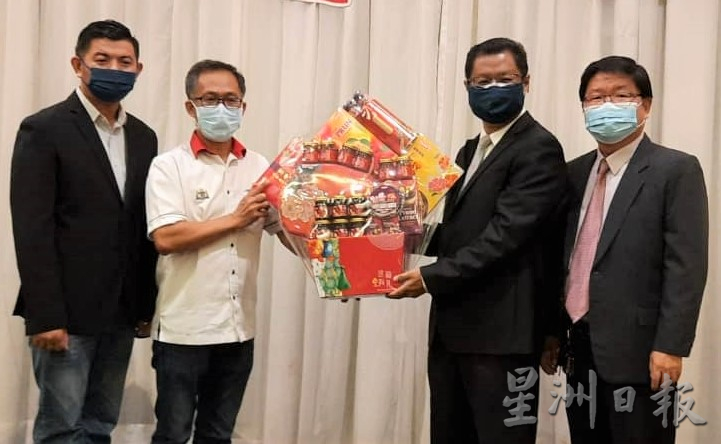 （古城第三版主文）杨伟雄：今年对中医药行业极具挑战年头