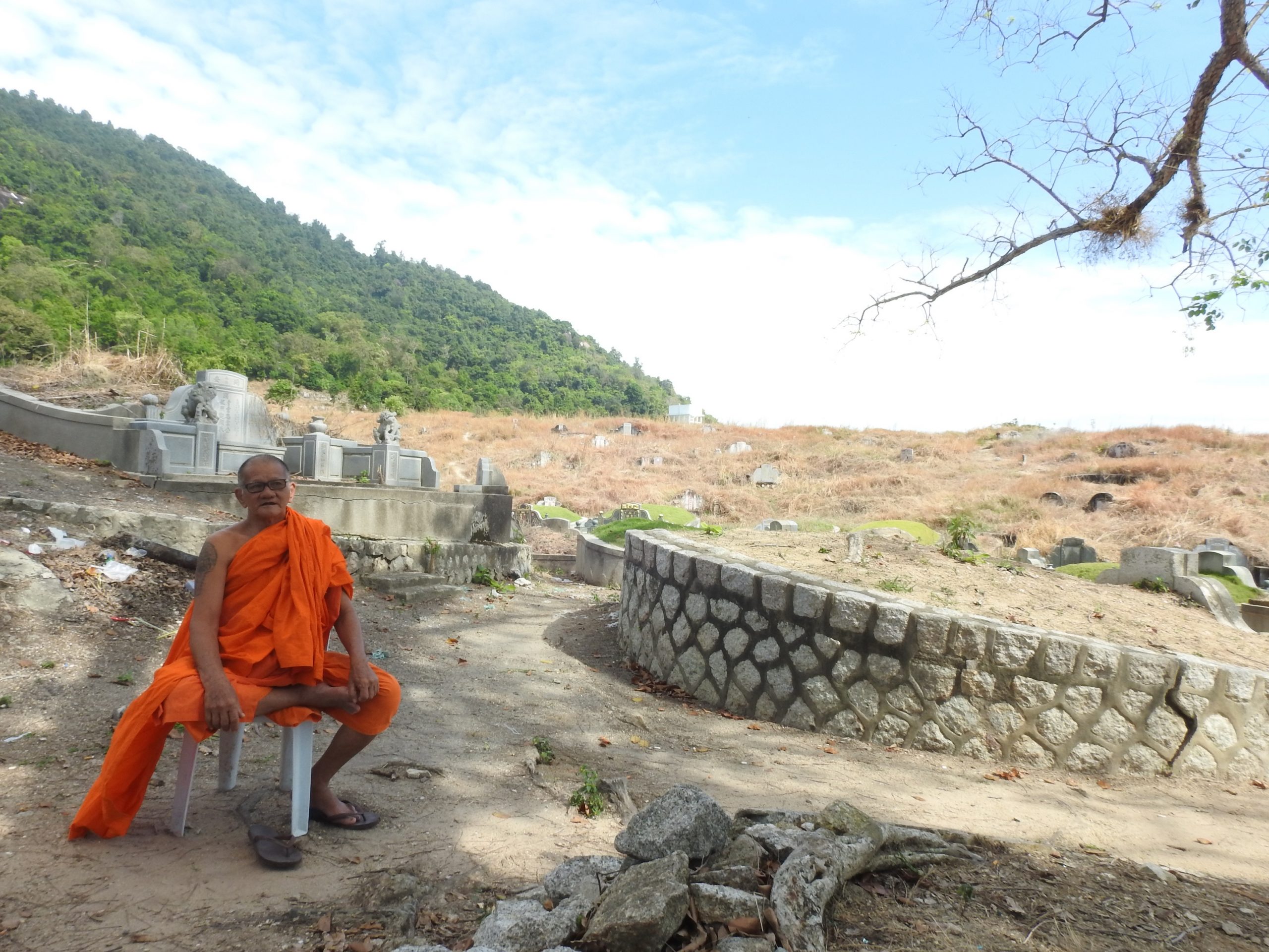 （大北马／有故事的人）我在坟场修行