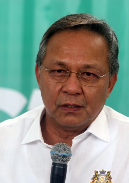 (已签发)柔:大臣:海运业扮演重要角色,成柔州进入东南亚市场的优势