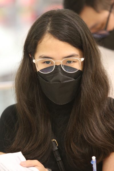 （版3头）大都会/跟进民众到百乐泰广场登门接种加强针